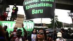 Kantor Menteri ATR/BPN Nusron Wahid Didemo Warga Papua