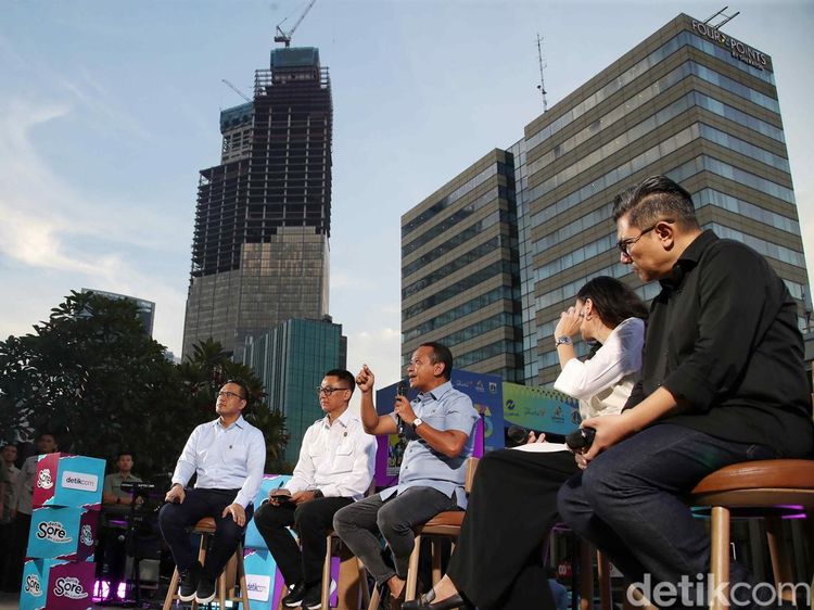 Potret Bahlil dkk Bahas Energi Bersih di Sarinah