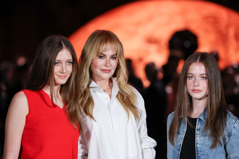 PARIS, FRANCE - OCTOBER 06: (EDITORIAL USE ONLY - For Non-Editorial use please seek approval from Fashion House) (L-R) Sunday Rose Kidman Urban, Nicole Kidman and Faith Margaret Kidman-Urban attend the Chanel Womenswear Spring/Summer 2026 show as part of Paris Fashion Week on October 06, 2025 in Paris, France. (Photo by Stephane Cardinale - Corbis/Corbis via Getty Images)