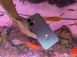 Aksi Oppo A6 Pro Menyelam di Akuarium dan Ngecas Blender