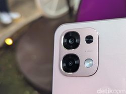 Aksi Oppo A6 Pro Menyelam di Akuarium dan Ngecas Blender