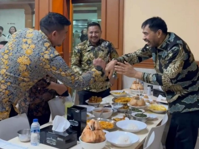 Pertemuan Gubsu Bobby Nasution dan Gubernur Aceh Muzakir Manaf (Mualem) di Jakarta