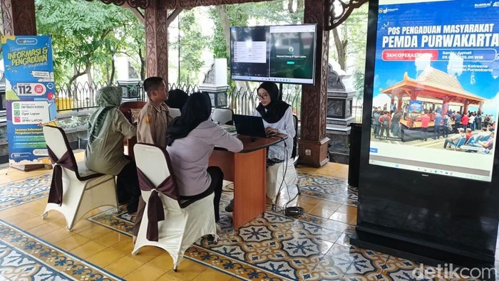 Posko pengaduan Bupati Purwakarta