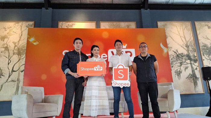 Shopee meluncurkan langganan ShopeeVIP yang menawarkan sejumlah keuntungan. Sarwendah Tan membagikan pengalamannya yang bisa hemat hingga jutaan rupiah.