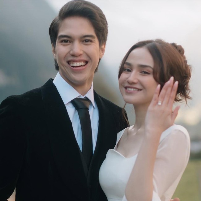 10 Selebritas Ini Sudah Dilamar, Kabar Pernikahannya Ditunggu pada 2026