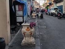 Viral Deretan Tiang dan Lampu Hias di Kota Lama Surabaya Raib Dicuri