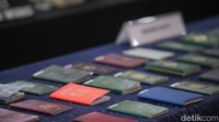 Barang bukti paspor diamankan Ditjen Imigrasi.  