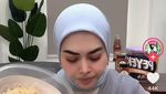 Aksi Aisyahrani, Adik Princess Syahrini Saat Jualan Sambal hingga Peyek