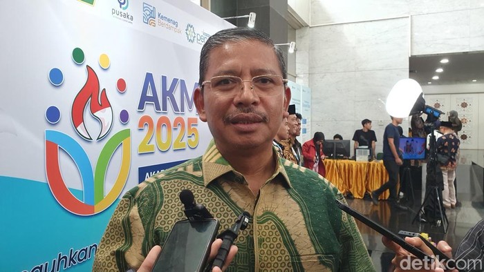 Direktur Jenderal Pendidikan Islam (Dirjen Pendis) Kemenag, Amin Suyitno, saat ditemui di Gedung Kemenag Thamrin, Jakarta Pusat, Rabu (8/10/2025).