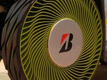 Ban Tanpa Angin-Antibocor Bridgestone Kapan Masuk Indonesia?