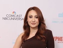 Pendonor Ginjal Selena Gomez Buka Suara Usai Tak Diundang ke Pernikahan