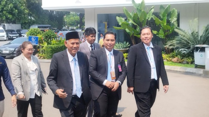 Hari ini Presiden Prabowo Subianto akan melantik anggota Dewan Komisioner Lembaga Penjaminan Simpanan (LPS).