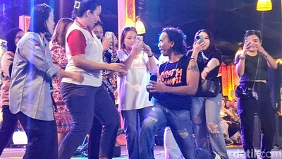 Potret Keseruan Konser Slank di Irau Malinau