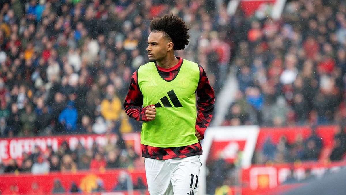 Joshua Zirkzee Joshua Zirkzee