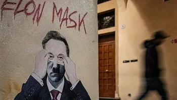 Elon Mask di Padua, Italia. Foto: rebelyell2025 via Bored Panda