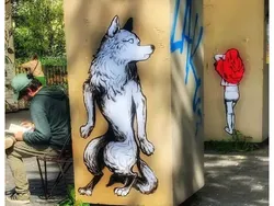 Street Art yang Jenius, Bukti Seni Tak Harus Ada di Galeri