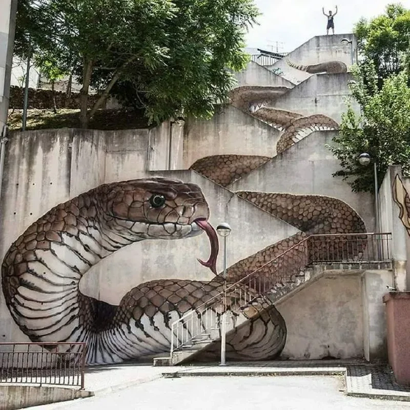 Hasil street art di seluruh dunia ini membuktikan bahwa tak semua karya seni harus terpajang di museum.