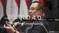 Guru besar FE UI ini menekankan bahwa para agen asuransi memiliki peran yang sangat besar dalam membangun kepercayaan publik di tengah perubahan besar yang dipicu oleh attention economy dan perkembangan AI.