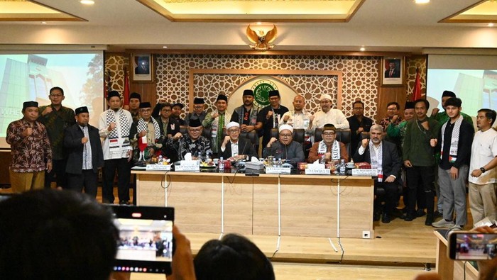 MUI dan ormas Islam mendeklarasikan 9 poin dukungan pembebasan Palestina, Selasa (7/10/2025).