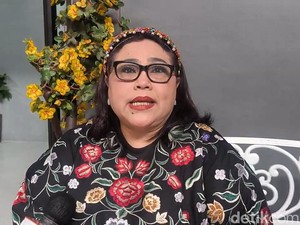 Nunung Panik Gegara Muncul Dugaan Saraf Kejepit