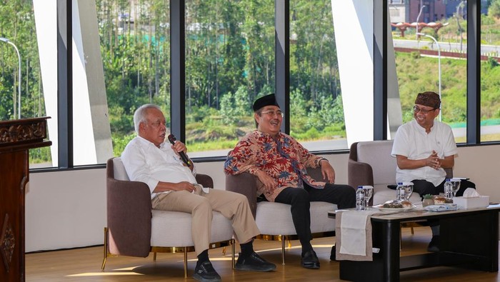 Otorita Ibu Kota Nusantara (IKN) menggandeng Jimly School of Law and Government (JSLG) dalam rangka memperkuat kapasitas kelembagaan dan tata kelola.
