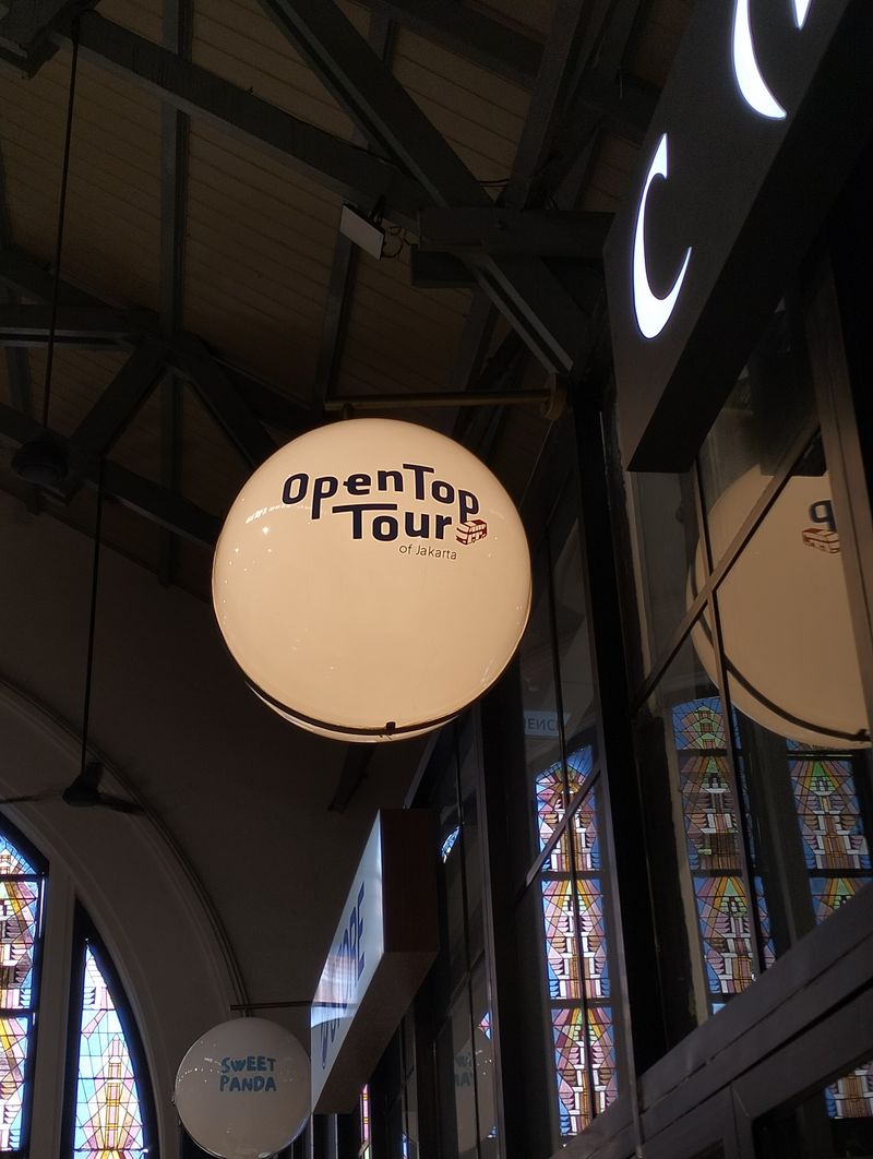 Open Top Tour of Jakarta rute Jakarta Heritage