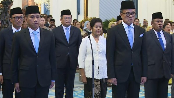 dilantik sebagai Wakil