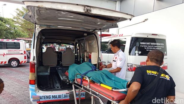Penampakan jenazah korban pesta miras oplosan saat berada di RSUD Merah Putih Magelang, Rabu (8/10/2025).