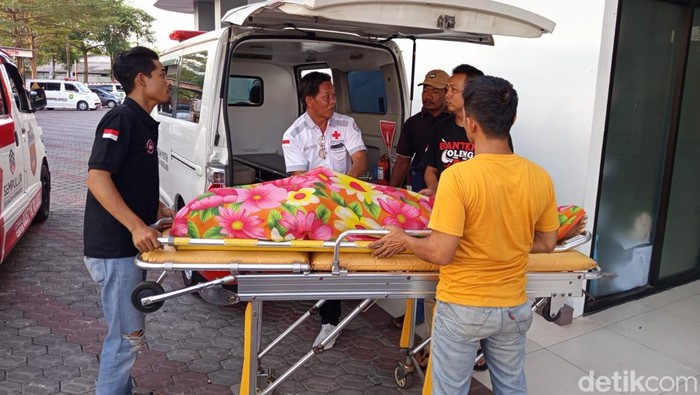 Penampakan jenazah korban pesta miras oplosan saat berada di RSUD Merah Putih Magelang, Rabu (8/10/2025).