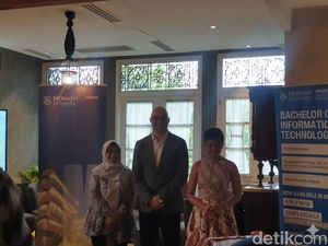 Berapa Biaya Kuliah Program S1 di Monash University Indonesia? Ini Nominalnya