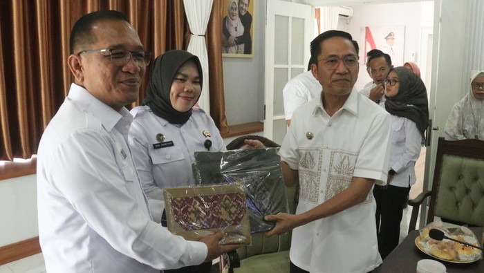 Wali Kota Palembang Ratu Dewa menerima audiensi dari Kepala Lapas Kelas 1 dan Lapas Perempuan Palembang