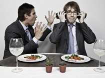 Gegara Resep Saus Pedas, Karyawan Ini Terancam Dipecat