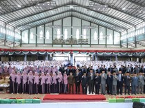 Ribuan Santriwati Meriahkan Festival Bahasa Arab-Inggris di Gontor Putri