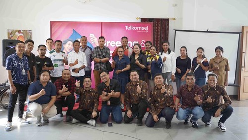 Telkomsel menggelar acara gathering bersama pelanggan prioritas di wilayah Sikka, NTT,  Selasa (7/10/2025). (Foto: Dok. Telkomsel)