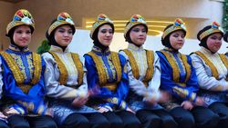 Bangga! Tim Tari SMA Indonesia Bikin Jepang Terpesona