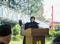 Jembatan Gantung Diresmikan, Akses ke Masjid Keuchik Leumik Makin Mudah