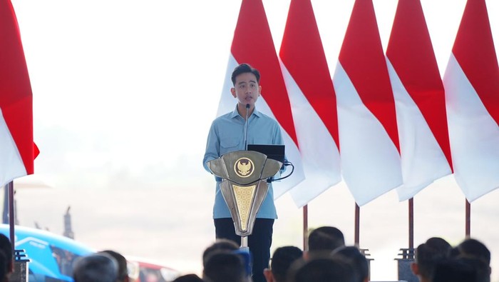 Wapres Pimpin Tanam Jagung Serentak