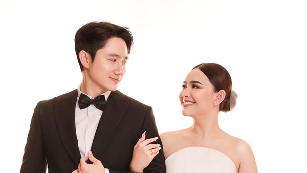 7 Foto Pre-wedding Amanda Manopo dan Kenny Austin, Romantis Elegan