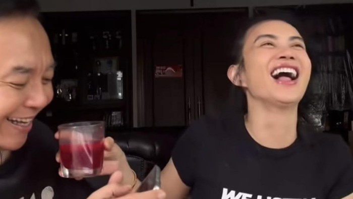 **Ari Lasso's Secret: Lezat dan Sehat dengan Jus Buah Bit!**