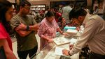 Emas Dunia Pecahkan Rekor, Sentuh US$ 4.000 per Troy Ons