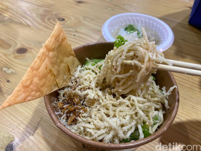 Halalicious Food Festival 2025 meriahkan acara ISEF 2025