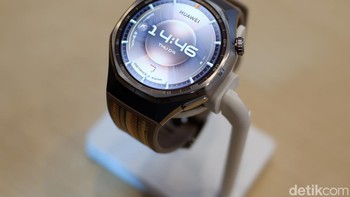 Selama periode promo 9 Oktober hingga 11 November 2025, Huawei Watch GT 6 ditawarkan mulai Rp3.499.000 untuk varian basic dan Rp4.599.000 untuk GT 6 Pro. Penawaran ini berlaku untuk pembelian online dan offline, memberikan harga spesial untuk smartwatch premium ini.Foto: Adi Fida Rahman/detikINET