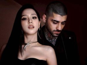 Dengarkan Lagu Duet Jisoo dan Zayn Malik Eyes Closed di Sini!