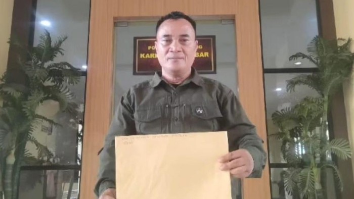 Ketua Ormas Dayak Mangkok Merah Kalimantan Barat (MKKB) Iyen Bagago.