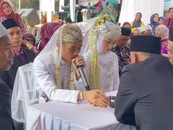 Viral Pernikahan Maharnya Emas 1/2 Kg dan Rumah 3 Lantai Bikin Tetangga Geger