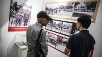 Berlangsung hingga 17 Oktober 2025, pameran ini menjadi sarana refleksi sejarah bagi generasi muda untuk mengenang semangat juang 1945. Foto: ANTARA FOTO/Aprillio Akbar