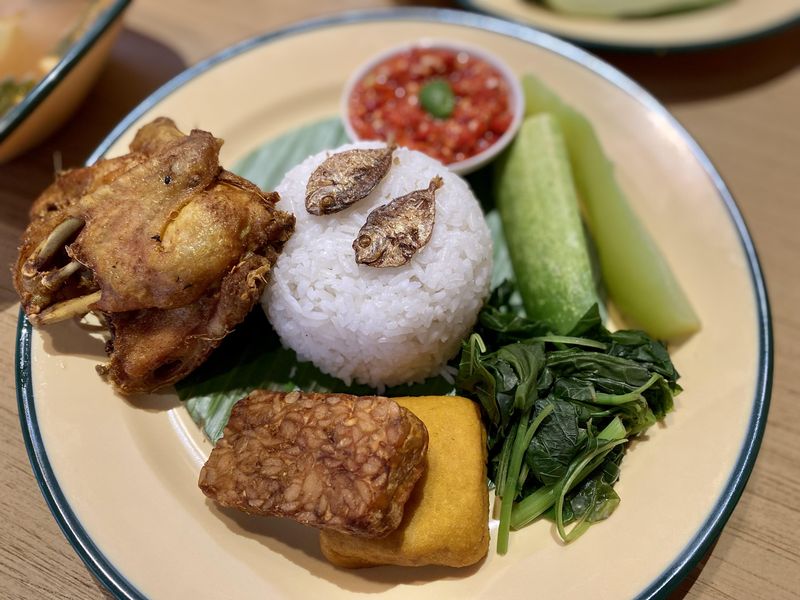 Nasi tempong di Jakarta