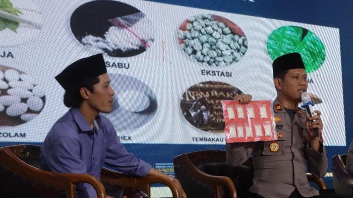 Polres Pasuruan Kota gelar acara Keutuhan Umat Beragama dan Bahaya Narkoba
