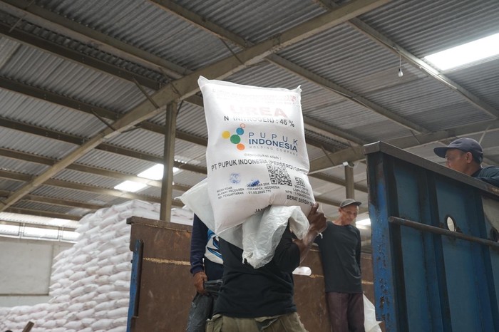 PT Pupuk Indonesia (Persero) menegaskan komitmen demi kelancaran musim tanam Oktober–Maret dengan menjaga keterjangkauan pupuk bagi petani.