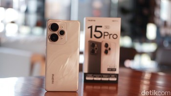Harga Realme 15 Pro Realme 15 Pro 12/256GB: - Rp 6.999.000 (selama flash sale harganya Rp 6.499.000) - Realme 15 Pro 12/512GB: Rp Rp 7.499.000 (selama flash sale harganya Rp 6.999.000) Foto: Adi Fida Rahman/detikINET